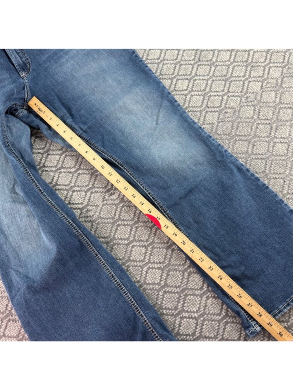 Silver Jeans Suki Bootcut Medium Wash Embroidered Pockets Size 18 L31 - Picture 9 of 15